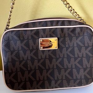 Michael Kors Crossbody